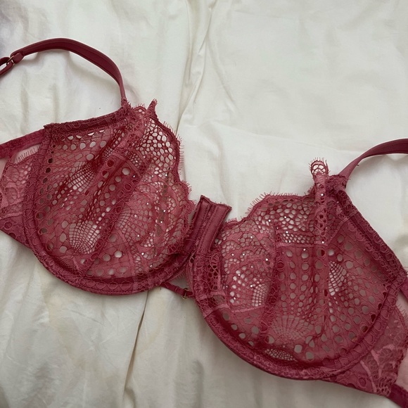 36D sexy lace bra- no padding from la senza - Picture 3 of 6
